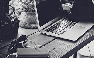 利物浦中场大洗牌！25岁青训明珠遭弃，琼斯注定成牺牲品？